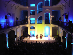 http://www.Brikcius.com - DUO BRIKCIUS, Anna Brikciusova: Czech Cellist & Frantisek Brikcius - Czech Cellist, Predavani cen MKCR "Duo Brikcius - 2 Cellos Tour Preview" (Praha, Ceske muzeum hudby, 2008) http://www.Brikcius.com - DUO BRIKCIUS, Anna Brikciusova: Czech Cellist & Frantisek Brikcius - Czech Cellist, Predavani cen MKCR "Duo Brikcius - 2 Cellos Tour Preview" (Praha, Ceske muzeum hudby, 2008)