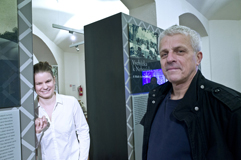 Czech cellist Anna Brikciusová and Czech painter Josef Žáček; poetry reading POETRY DAY FESTIVAL - KOLIBŘÍ ÚSMĚV, Petřín Lookout Tower; Festival Brikcius - the 4th Chamber Music Concert Series at the Stone Bell House in Prague #Bach330. Photo: Alina Bogdana Mihai. http://Festival.Brikcius.com Czech cellist Anna Brikciusová and Czech painter Josef Žáček; poetry reading POETRY DAY FESTIVAL - KOLIBŘÍ ÚSMĚV, Petřín Lookout Tower; Festival Brikcius - the 4th Chamber Music Concert Series at the Stone Bell House in Prague #Bach330. Photo: Alina Bogdana Mihai. http://Festival.Brikcius.com