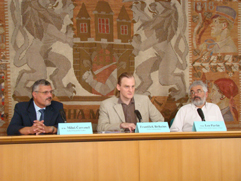 http://www.Brikcius.com - František Brikcius: Czech Cellist, PhDr. Leo Pavlát: director of the Jewish Museum in Prague, JUDr. Milouš Červencl: director of the Lidice Memorial - press conference "Weinberger Tour" (Prague, Magistrát Hl. m. Prahy, 2007) http://www.Brikcius.com - František Brikcius: Czech Cellist, PhDr. Leo Pavlát: director of the Jewish Museum in Prague, JUDr. Milouš Červencl: director of the Lidice Memorial - press conference "Weinberger Tour" (Prague, Magistrát Hl. m. Prahy, 2007)