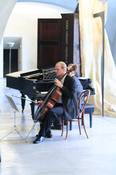 http://www.Brikcius.com - František Brikcius: Czech Cellist, Tomáš Víšek: Pianist - Concert "Weinberger Tour" (Louny, Galerie Benedikta Rejta v Lounech, 2007) http://www.Brikcius.com - František Brikcius: Czech Cellist, Tomáš Víšek: Pianist - Concert "Weinberger Tour" (Louny, Galerie Benedikta Rejta v Lounech, 2007)