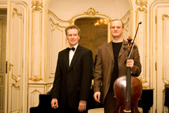 http://www.Brikcius.com - František Brikcius: Czech Cellist, Tomáš Víšek: Pianist - Final Concert "Weinberger Tour" (Prague, Pálffy palác, 2007) http://www.Brikcius.com - František Brikcius: Czech Cellist, Tomáš Víšek: Pianist - Final Concert "Weinberger Tour" (Prague, Pálffy palác, 2007)